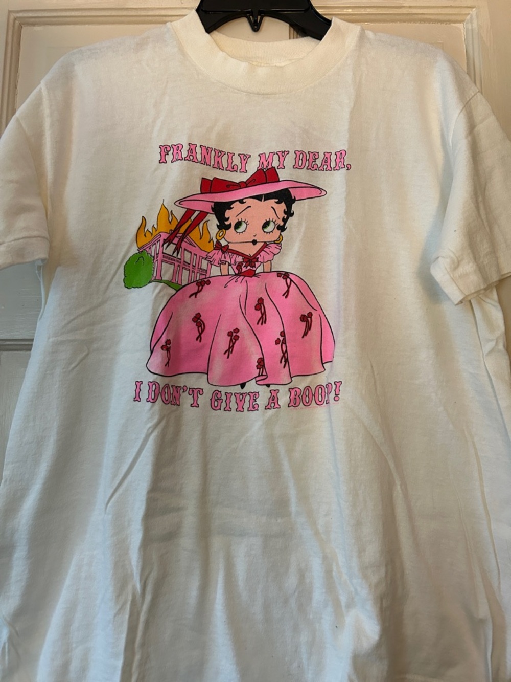 VINTAGE Betty Boop White Tee with Pink Graphic Dress Print